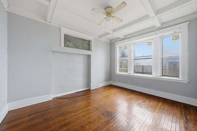 6140 S Rhodes Avenue, Chicago, IL 60637