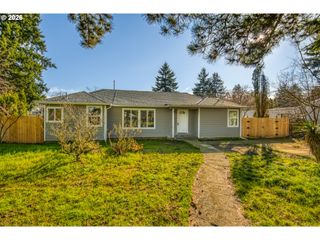 12828 Se BUSH St, Portland, OR 97236