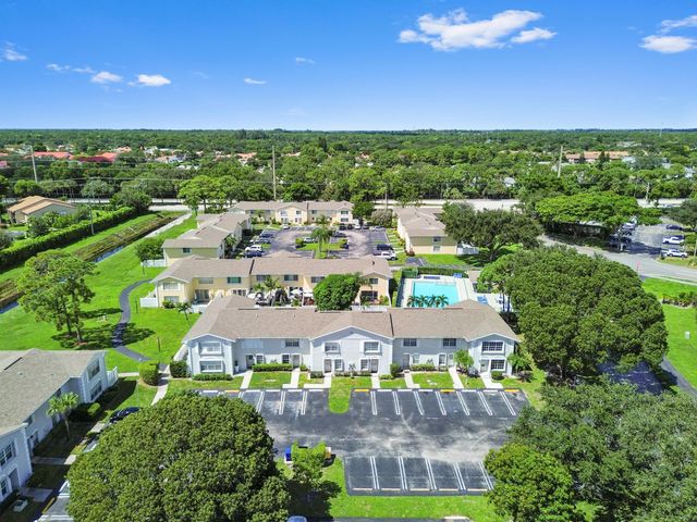 214 Foxtail Drive F, Greenacres, FL 33415