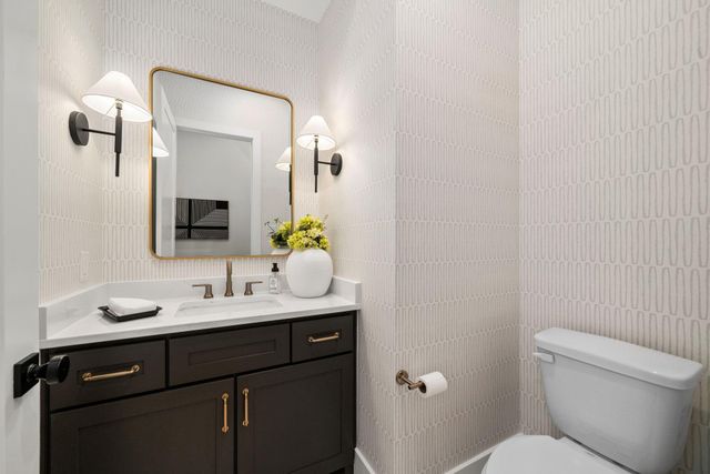 8033 Ridgeview Drive, Houston, TX 77055