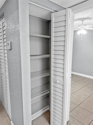 10313 NW 8th St 205, Pembroke Pines, FL 33026