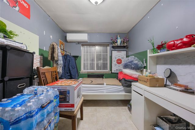 55 W 192nd Street, Bronx, NY 10468