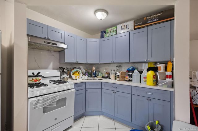 55 W 192nd Street, Bronx, NY 10468