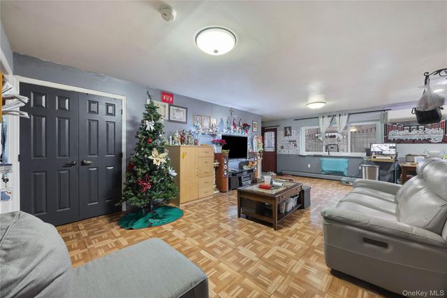 55 W 192nd Street, Bronx, NY 10468