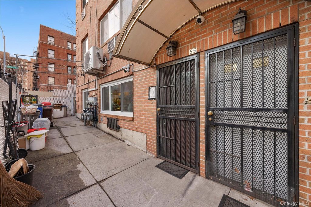 55 W 192nd Street, Bronx, NY 10468
