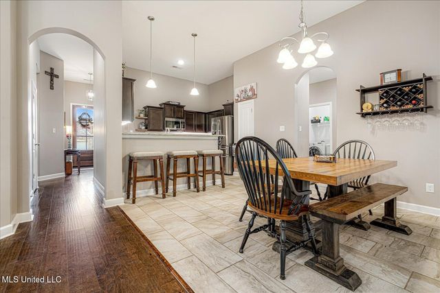 8783 Lezlarken Lane, Olive Branch, MS 38654