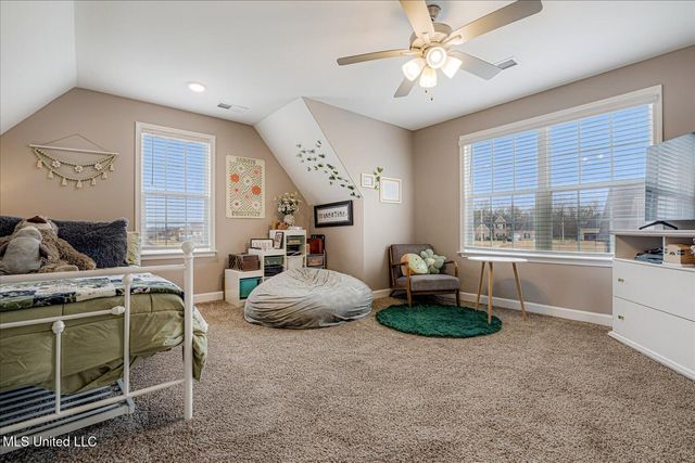 8783 Lezlarken Lane, Olive Branch, MS 38654