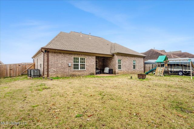 8783 Lezlarken Lane, Olive Branch, MS 38654