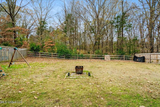 8783 Lezlarken Lane, Olive Branch, MS 38654