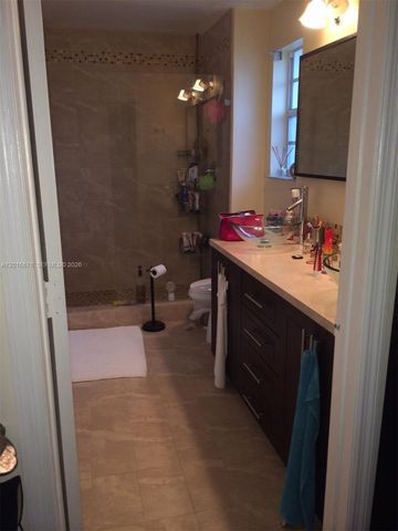 10026 SW 162nd Path, Miami, FL 33196