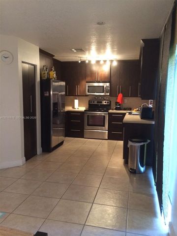 10026 SW 162nd Path, Miami, FL 33196