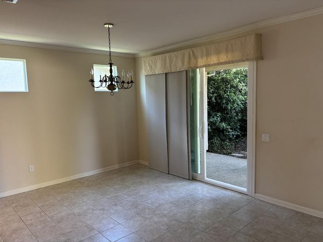 503 Violet Ln, Lincoln, CA 95648