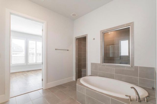 16 Clearview Terrace Place, Tomball, TX 77375