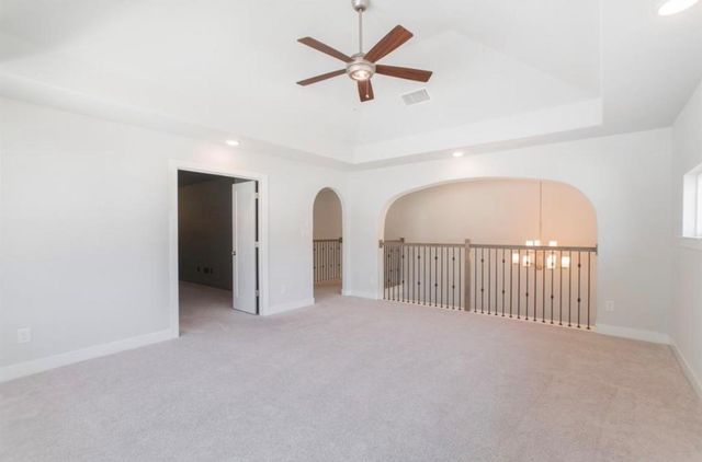 16 Clearview Terrace Place, Tomball, TX 77375