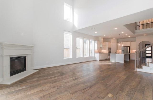 16 Clearview Terrace Place, Tomball, TX 77375