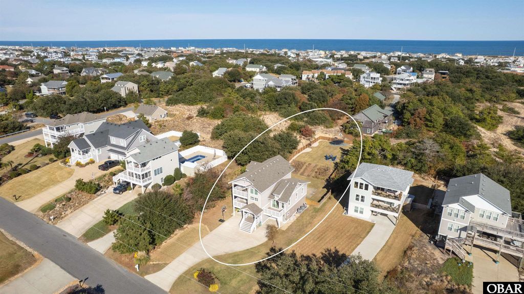 Image 2 of property listing at 3515 Bay Drive Lot 1, Kitty Hawk, NC 27949