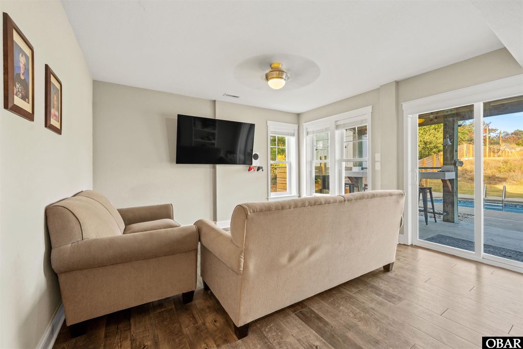 Image 24 of property listing at 3515 Bay Drive Lot 1, Kitty Hawk, NC 27949