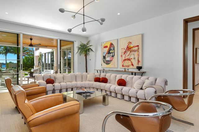 1265 N Lake Way, Palm Beach, FL 33480