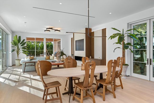 1265 N Lake Way, Palm Beach, FL 33480