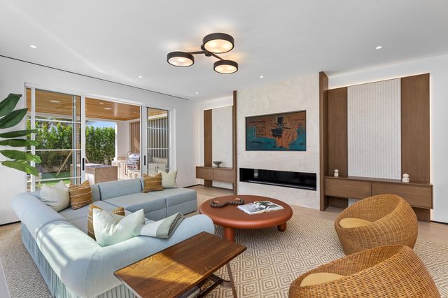 1265 N Lake Way, Palm Beach, FL 33480