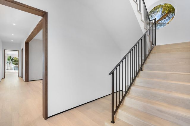 1265 N Lake Way, Palm Beach, FL 33480