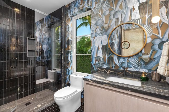 1265 N Lake Way, Palm Beach, FL 33480