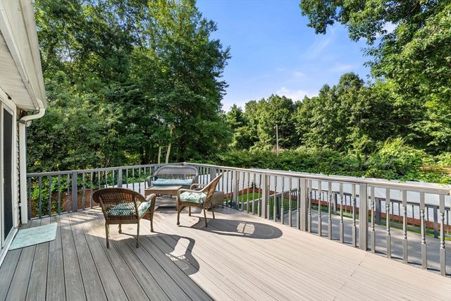 64 Brand Ave, Wilmington, MA 01887