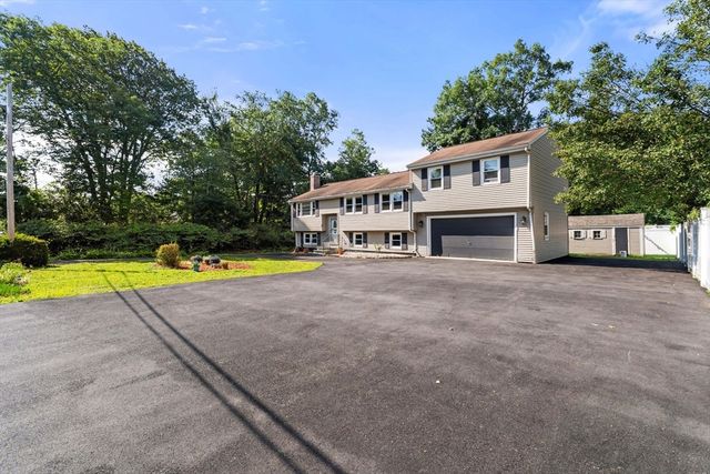 64 Brand Ave, Wilmington, MA 01887