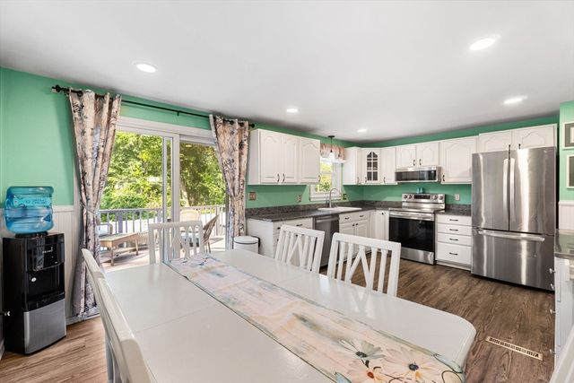 64 Brand Ave, Wilmington, MA 01887