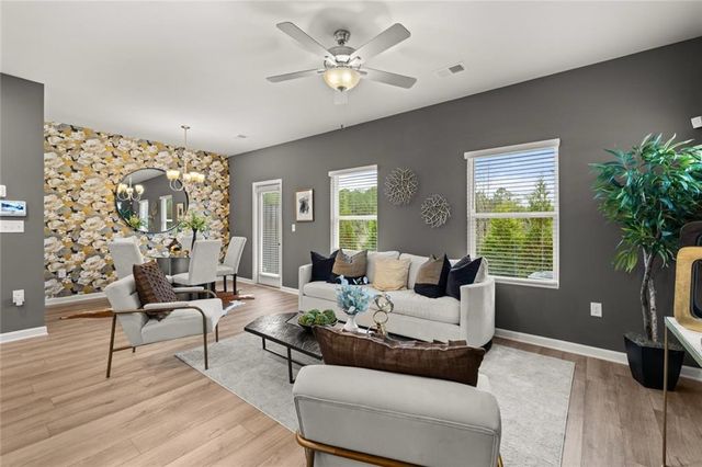 308 Epping Street 28, Stockbridge, GA 30281