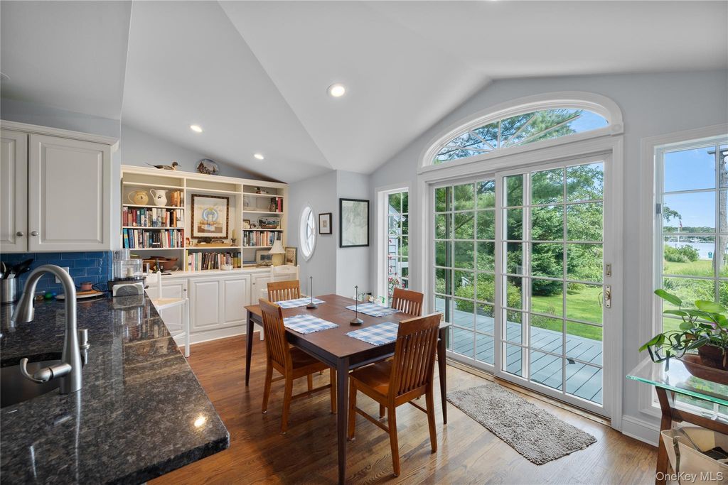 279 Great River Road, Great River, NY 11739 — photo 5