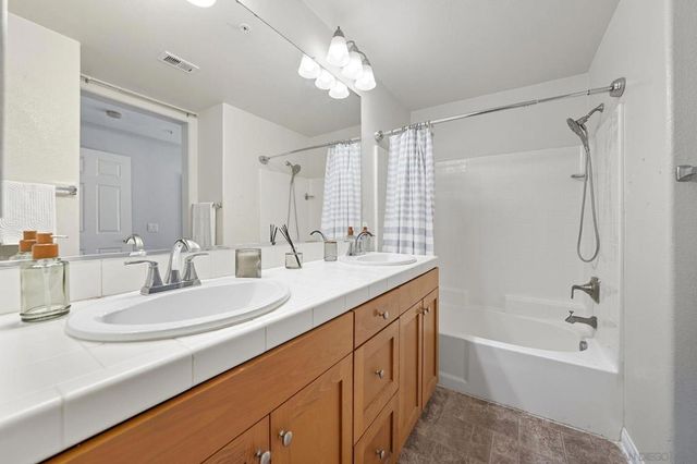 8783 Parkplace Ct, San Diego, CA 92123