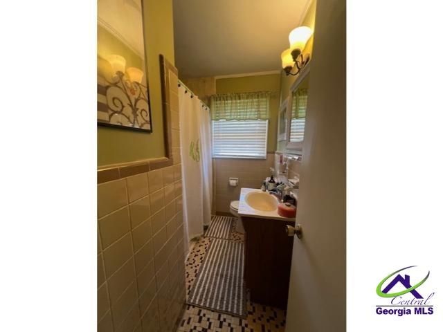 2418 Tredway Drive, Macon, GA 31211