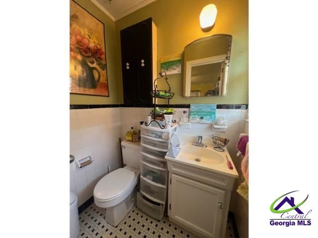 2418 Tredway Drive, Macon, GA 31211