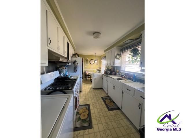 2418 Tredway Drive, Macon, GA 31211