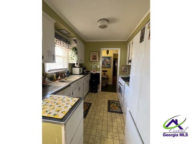 2418 Tredway Drive, Macon, GA 31211