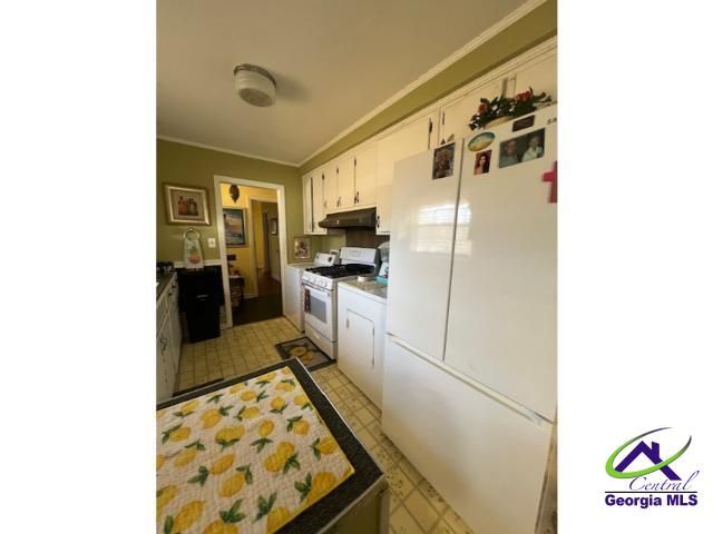 2418 Tredway Drive, Macon, GA 31211