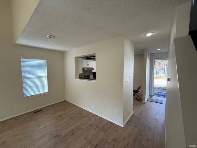 420 E Laurelwood Court, Bloomington, IN 47401