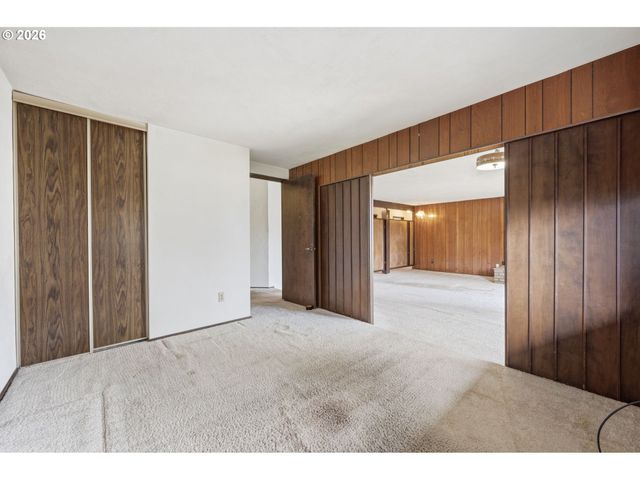 600 CHERRY Dr 3, Eugene, OR 97401