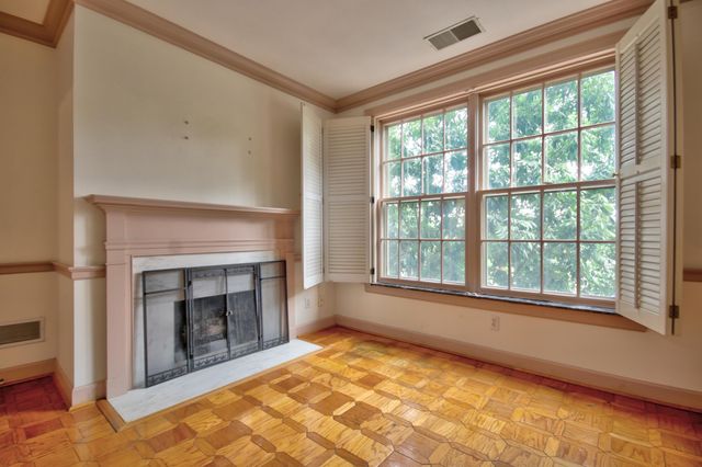 111 Woodland Avenue 211, Lexington, KY 40502