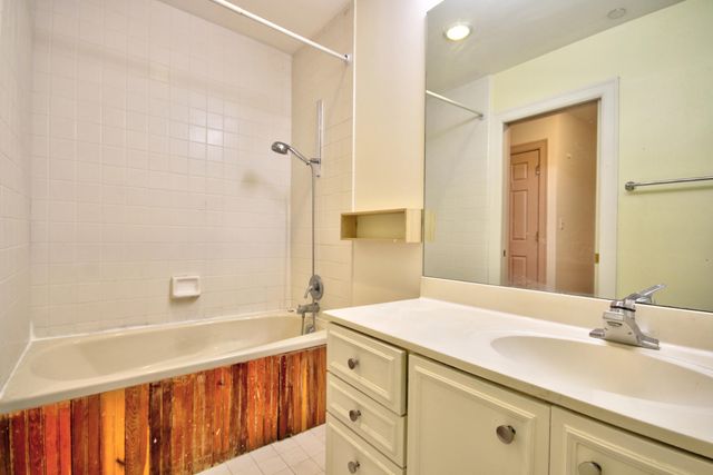 111 Woodland Avenue 211, Lexington, KY 40502