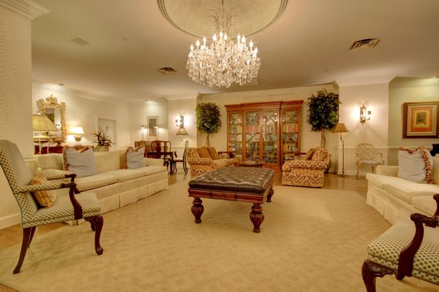 111 Woodland Avenue 211, Lexington, KY 40502