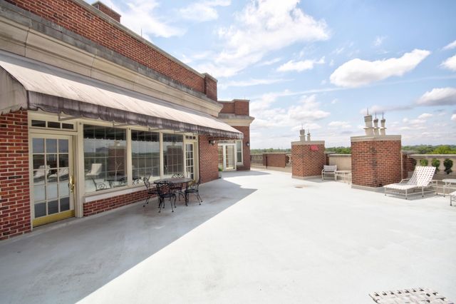 111 Woodland Avenue 211, Lexington, KY 40502