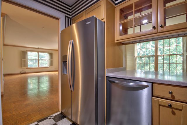 111 Woodland Avenue 211, Lexington, KY 40502