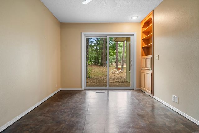 50 San Pablo Way, Hot Springs Village, AR 71909