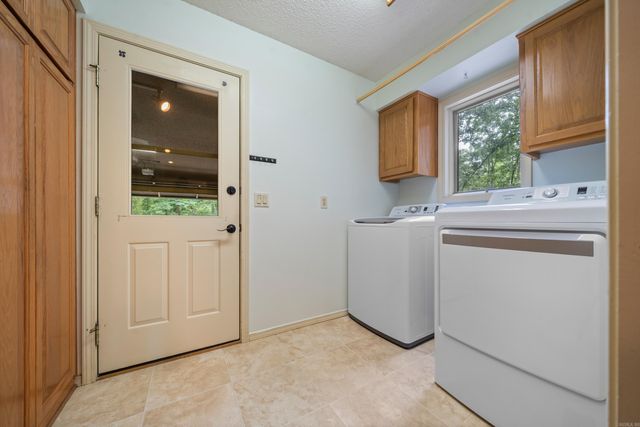 50 San Pablo Way, Hot Springs Village, AR 71909