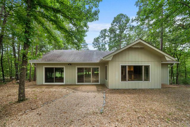 50 San Pablo Way, Hot Springs Village, AR 71909
