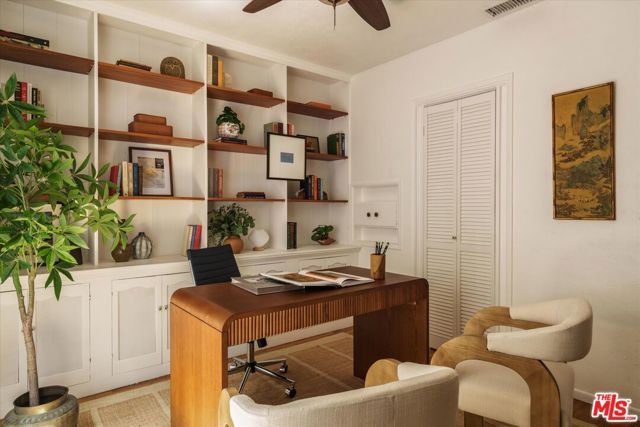 8460 Kirkwood Drive, Los Angeles, CA 90046