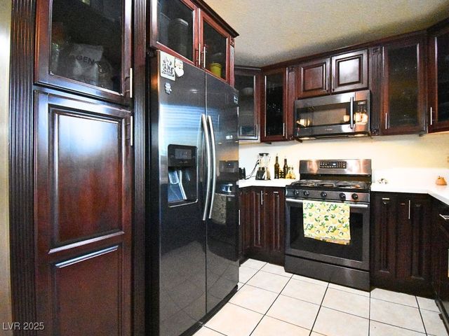 4311 Faberge Avenue, Las Vegas, NV 89115