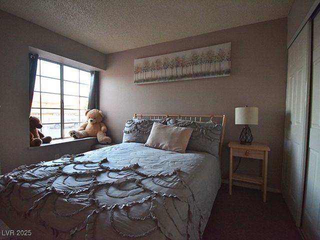 4311 Faberge Avenue, Las Vegas, NV 89115